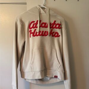 Atlanta Hawks Cream Hoodie - Women Small
